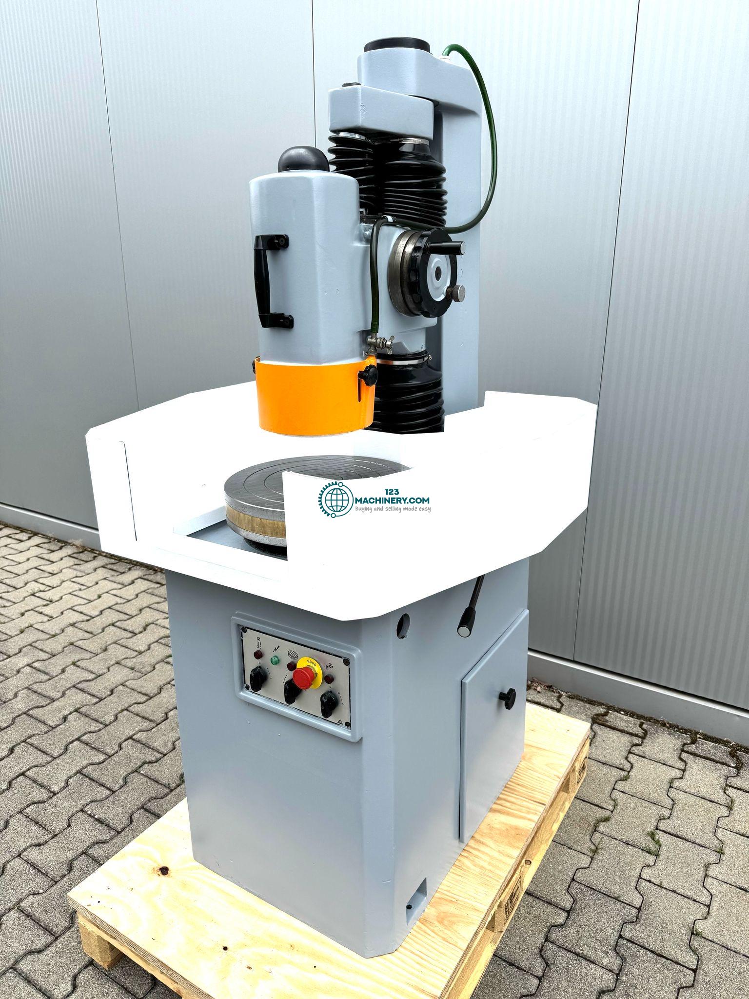 DELTA LC 400 - Rundtischflachschleifmaschine